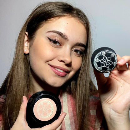 Flower Secret™ – Base en crema con efecto rejuvenecedor e hidratante